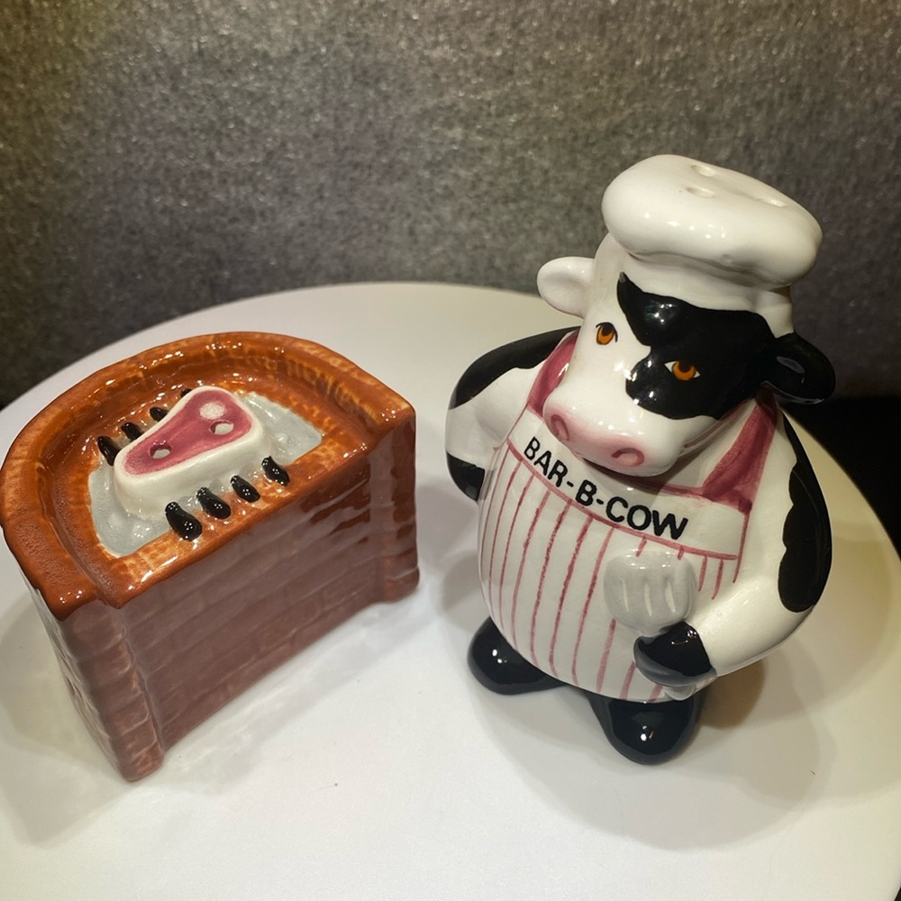 Vintage 90’s Clay Art Bar-B-Cow Salt and Pepper Shakers